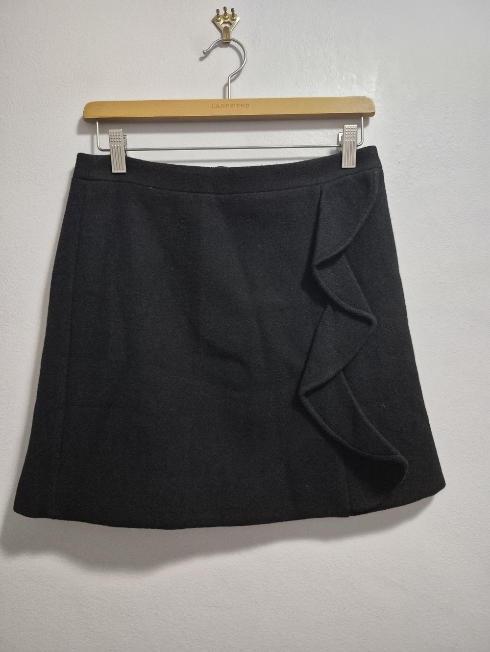 J. Crew Mercantile Black Ruffle Front Mini Skirt in Double-serge Wool Size 2
